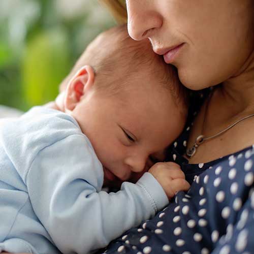 نقش تغذیه با شیر مادر در ضریب هوشی کودکان